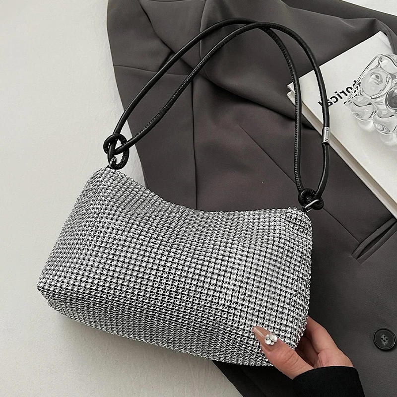 

New Single Shoulder Bag Women's Knot Shoulder Strap Underarm Simplicity Unique Women's Bag Trend