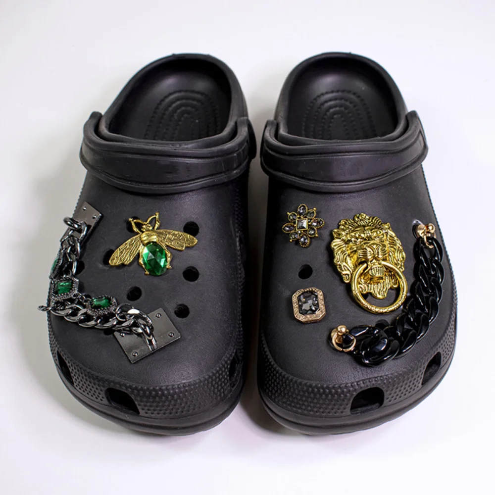 Creative Dark Metal Style Hole Shoe Charms Accessories Shoe Buckle Retro National Style Flower DIY Shoes Decorations