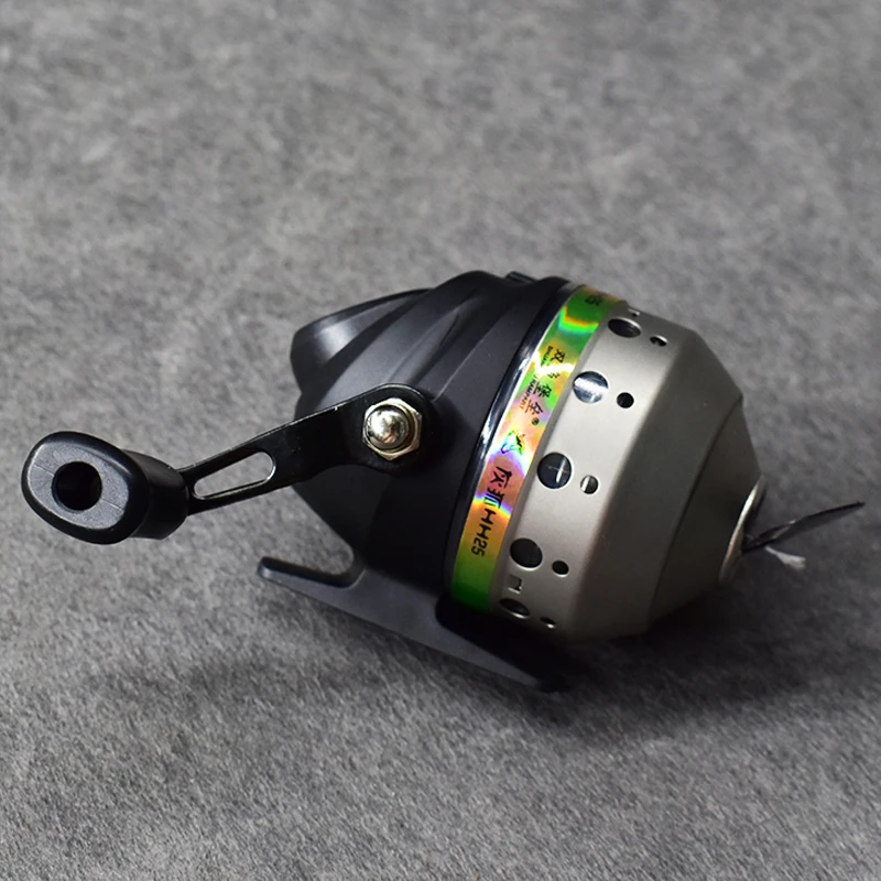 

Stainless Steel Spearfishing Reel Outdoor Slingshot Spearfishing Accessory with 4.3:1 Gear Ratio 10LB Tension 90M Fishing Line