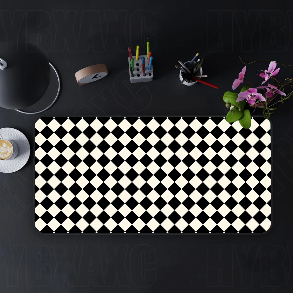 Big promotion Black And White Checkered Mousepad Anime Mouse Pad 90x40 Retro Checkered Desk Mat Spot Goods Large Size Rubber Pad