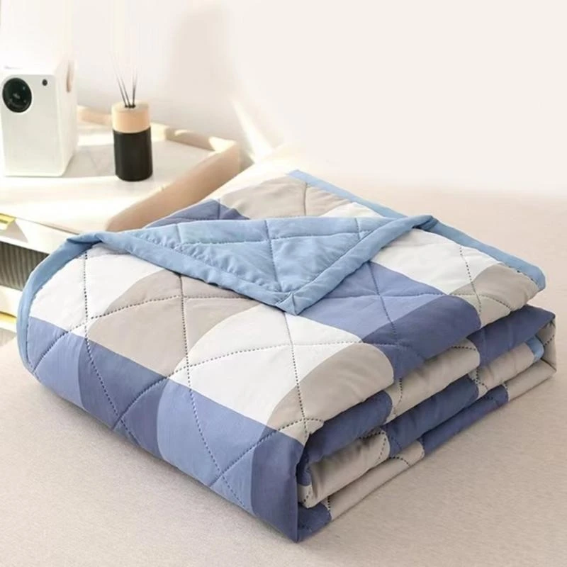 

Cooling Blankets Cooling Comforter, Lightweight Breathable Cotton Quilt for Hot Sleepers, Absorbs Body Heat Cooling Bedd