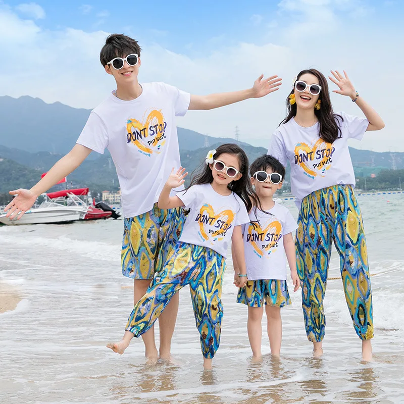 

Family Matching Outfits Mother Daughter Matching Clothes Women's Silk Plus Size Dress Seaside Holiday Beach Dress Family Look