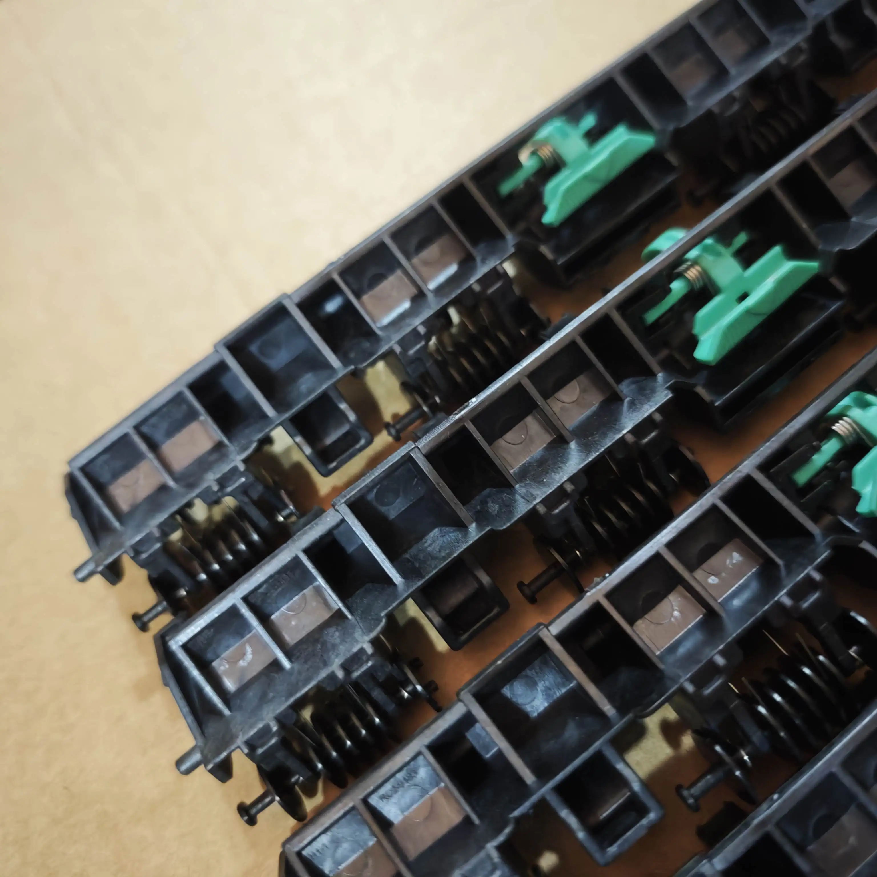 

5pc RC2-9483 Fuser Delivery Guide for HP LaserJet P1506 P1560 P1566 P1600 P1606 M1536 M201 M202 M225 M226 / 201 202 225 226 1536