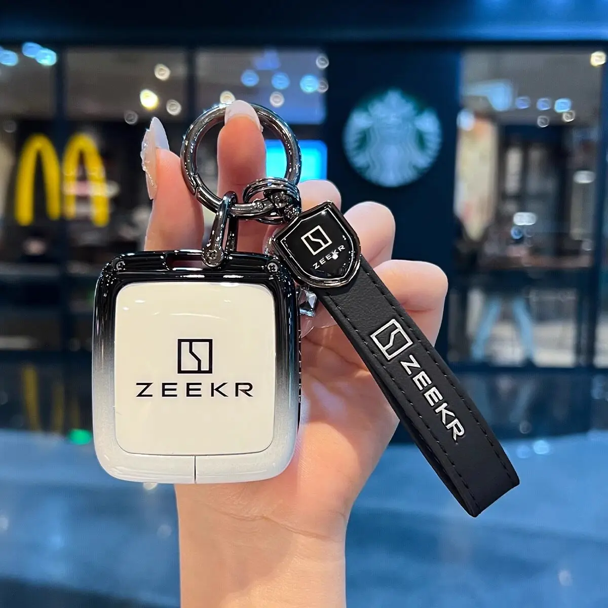 26 Extreme Krypton 007 Key Covers 7X Car Zeekr 009 Shell Buckle X/001 Card Key Protection for Women