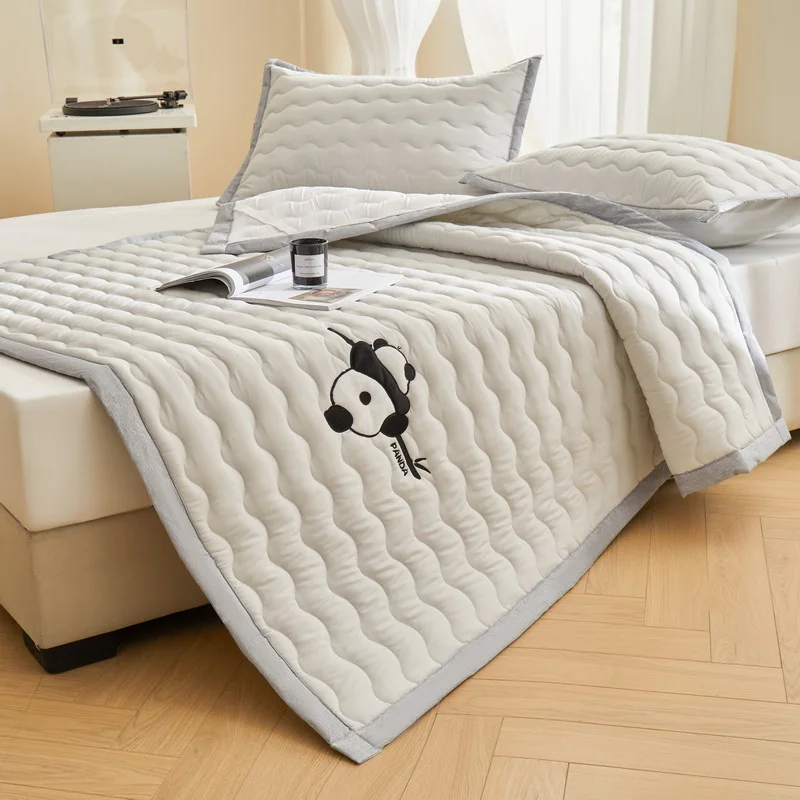 Plain Embroidered Panda Mattress Skin-Friendly Breathable Mattress with Wide Edges Quilted Tatami Soft Mat for Home Dormitory