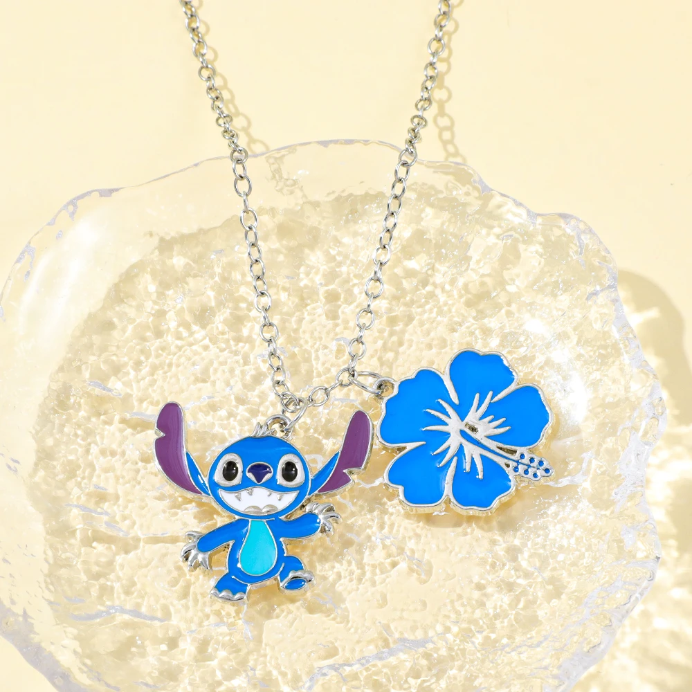 Collar de punto minimalista, delicado colgante de flor azul, joyería delicada de Disney, regalo perfecto de Lilo & Stitch para mujeres y niñas