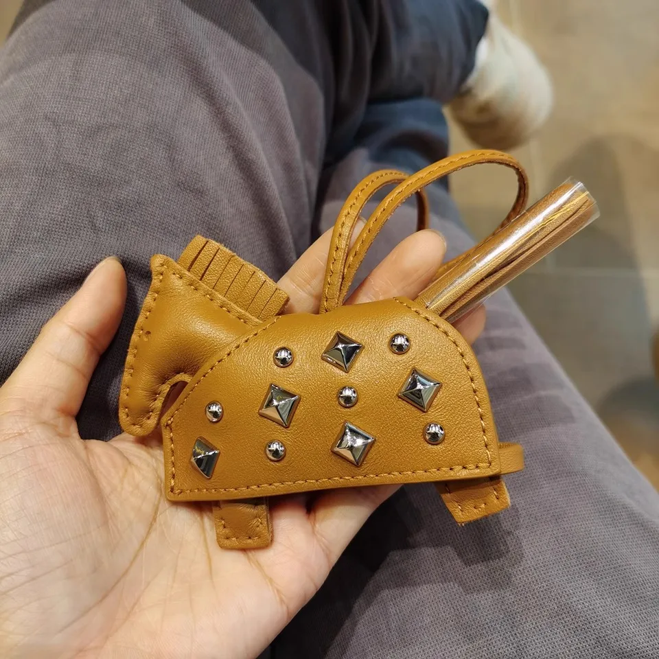 NEW Bag Accessories Horse Sheep Genuine Leather Fashionable Handbag Keychain with Rivets Luxury Designer Bag Chain