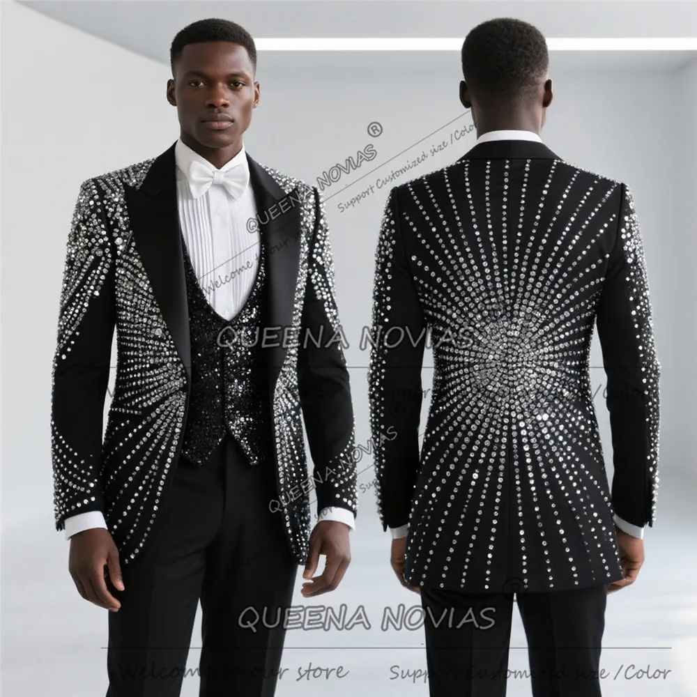 

Блестящие смокинги для жениха с кристаллами и бисером, костюм из 3 предметов, индивидуальный пиджак с зубчатыми лацканами, мужские свадебные наряды, trajes para hombre