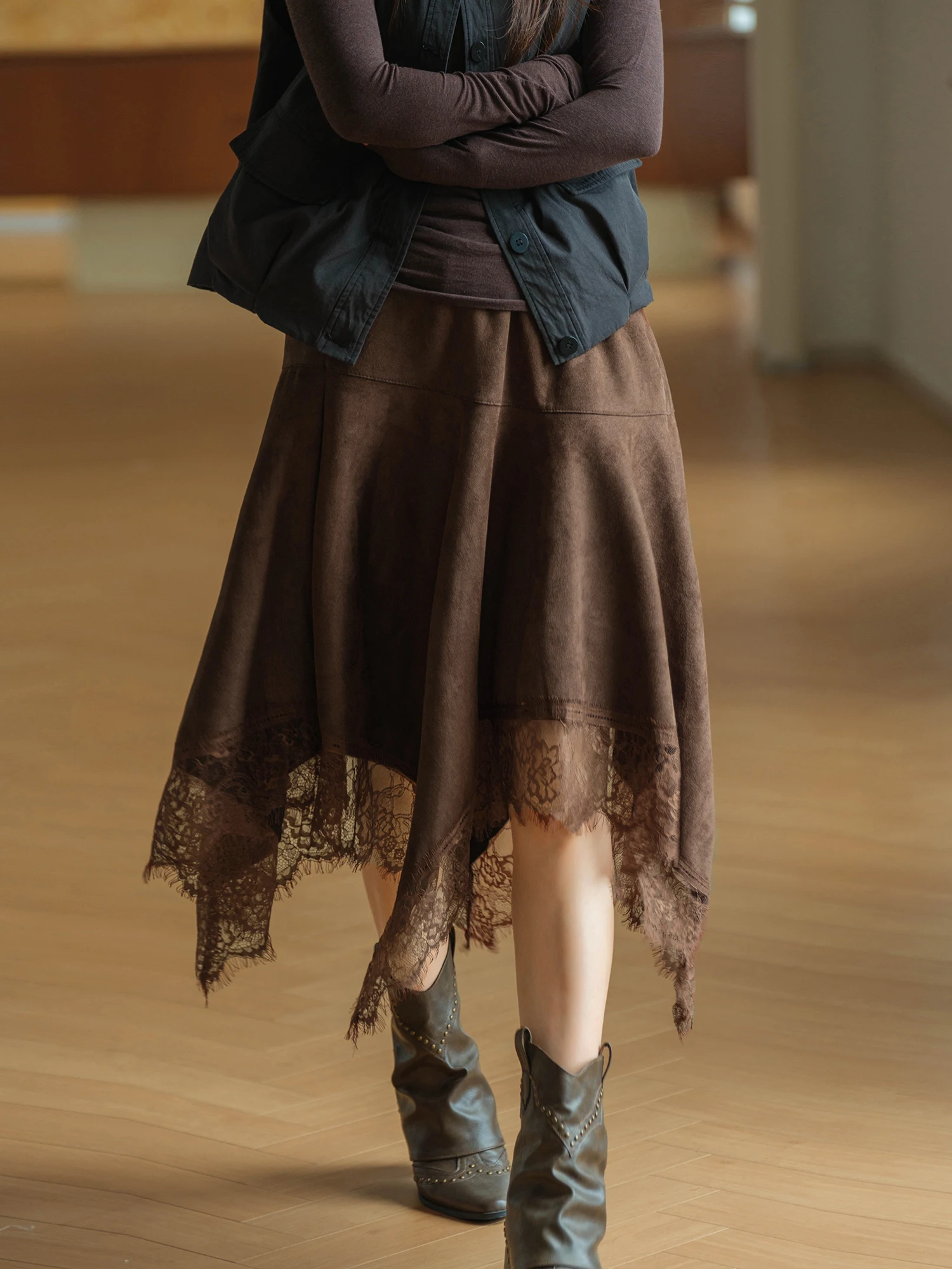 Matte Suede Half Skirt with Lace Splicing Elastic Waist Inner  Irregular Hemline Casual Style Women's Skirt