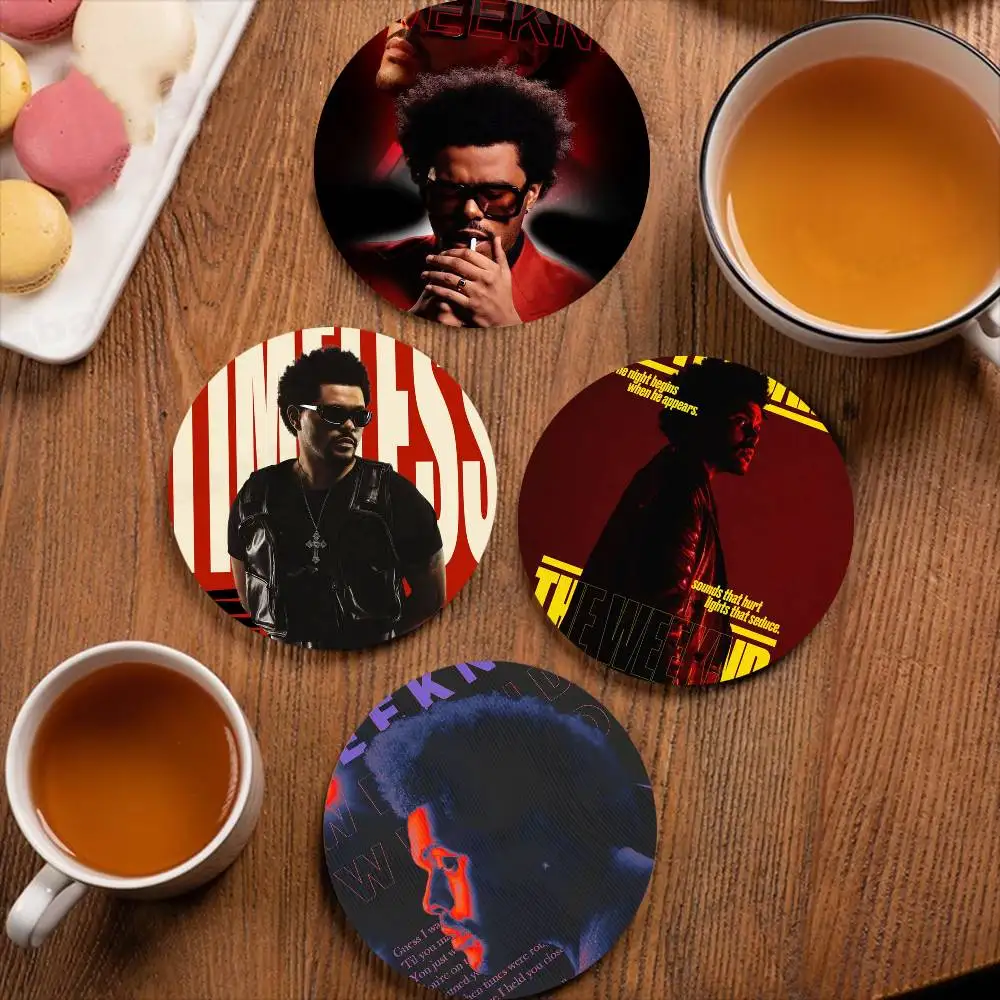 Pop Singer T-The W-Weeknd Printed Coasters Suitable for Daily Family Party Decoration, Office, Non-Slip Wooden Coasters