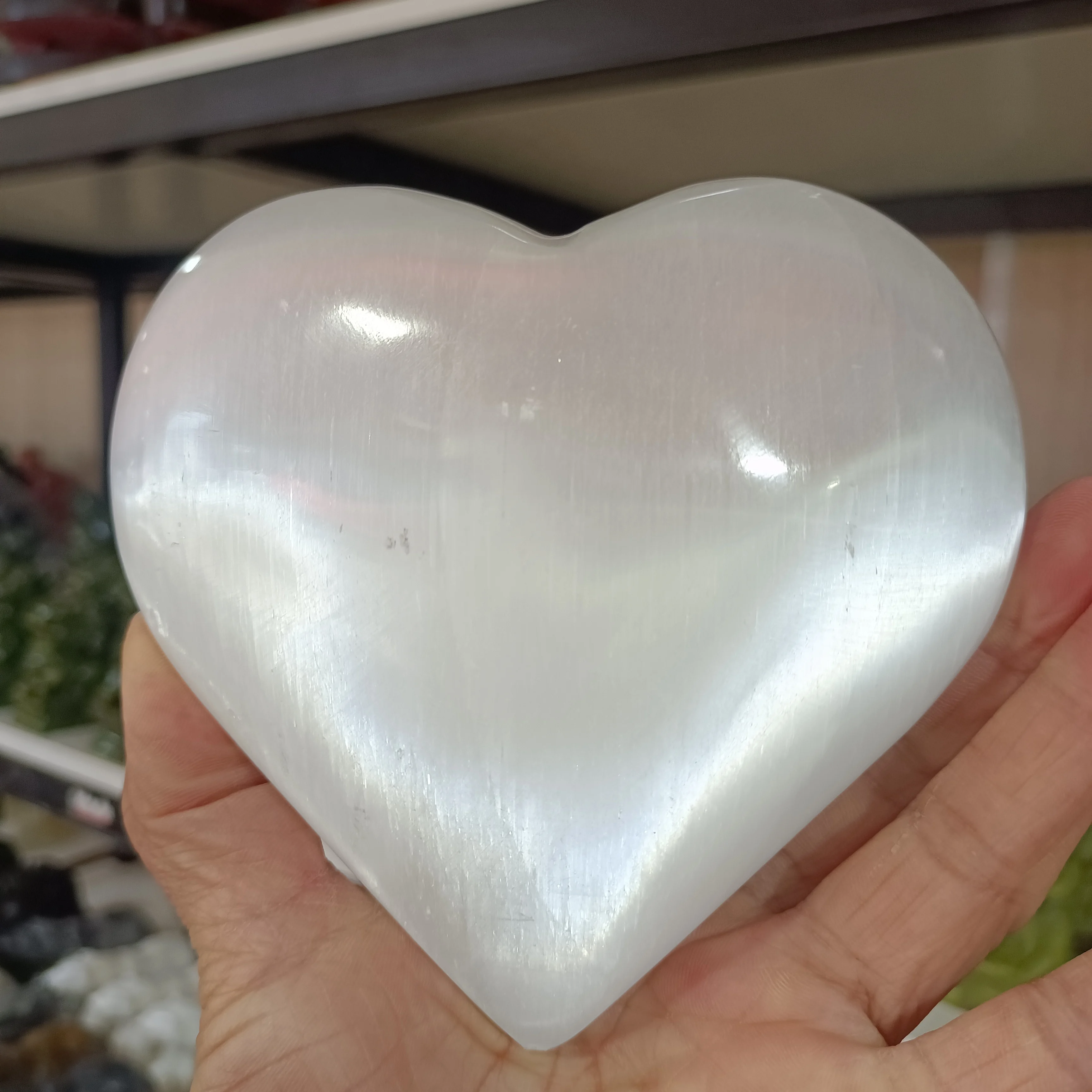 Natural Moroccan Transparent Gypsum Heart,Quartz Crystal Gypsum Carved Love Heart,Mineral Reiki Healing Stone,Degaussing Decor