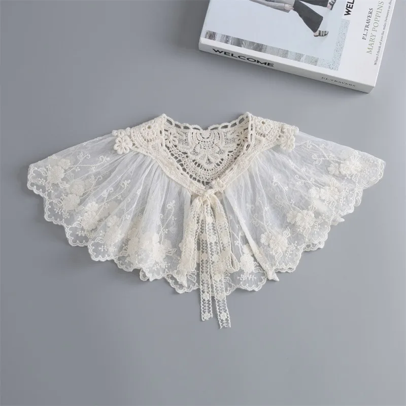 Chal de cuello falso bordado de encaje dulce para mujer, blusa de encaje de verano, vestido con cuello desmontable, accesorios superiores con cuello falso