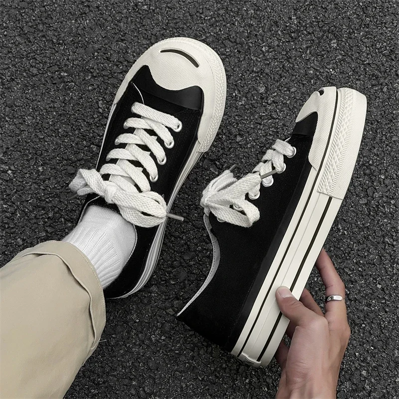 

2025 New Men’s Fashion Sneakers– Hong Kong Style, Chunky Sole, Height Increase, Breathable, Daily Commute & Sports