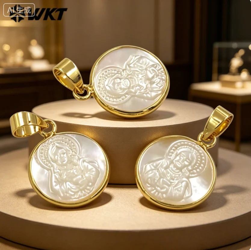 

WT-JP375 Amazing Exquisite Carving Craftsmanship Natural White Shell Pendant With Gold Plated For Necklace And Earring Making