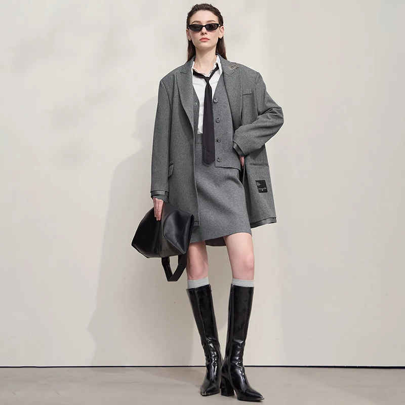 AMII suéter 2025 Otoño Invierno señora nueva cárdigan con cuello en V tejido manga larga cárdigan Mini faldas ropa Casual de mujer 12523114