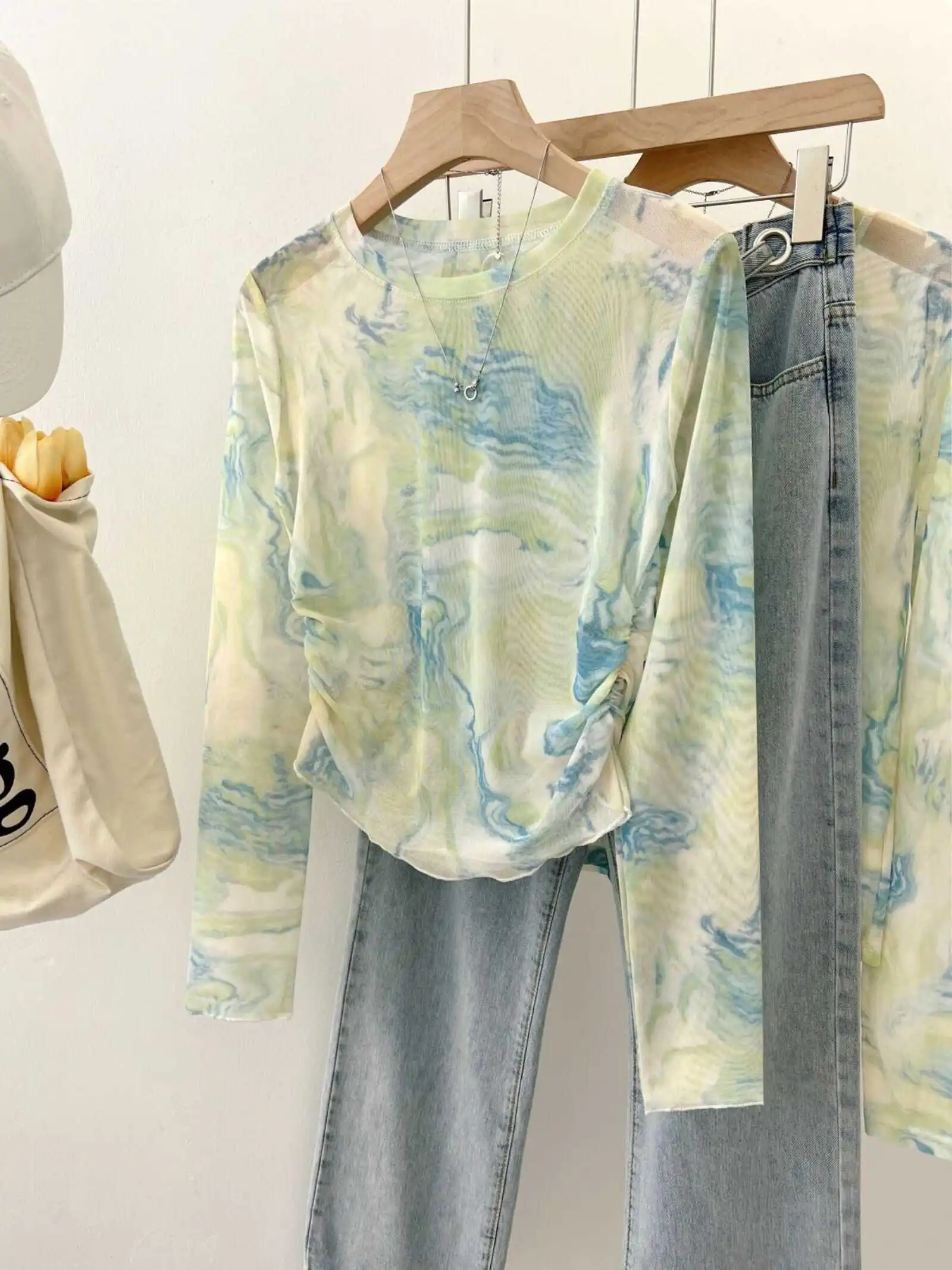 

Spring Summer New Style Women's Sun Protection Shirt Thin Mesh Dyed Gauze Sweet And Spicy Top Commute Style Korean Version