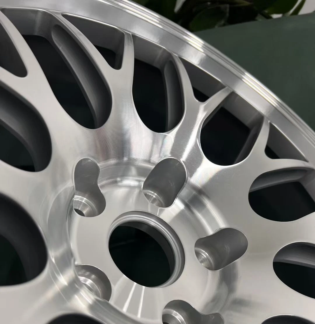 -For  Lightweight High Strength PCD 5x108 5x114.3 5x120.65 5x112 5x139.7 6x139.7 High Performance Forged One Piece Wheels&