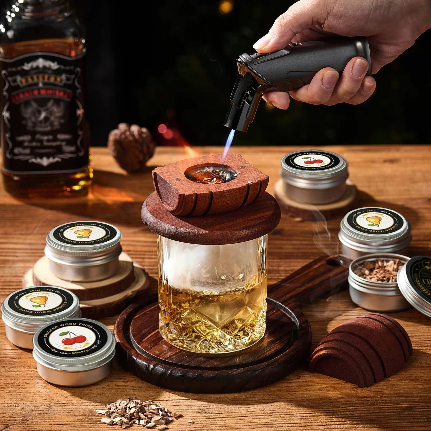Kit de Ahumador de Cócteles con 6 Sabores de Virutas de Madera, Capucha Ahumadora de Madera, Infusor de Bebidas, Herramientas de Bar para Whisky y Bourbon, Ideal para el Hogar