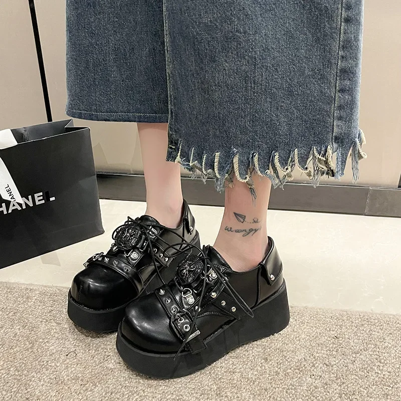 Zapatos de plataforma Spice, zapatos de plataforma con cordones negros Punk, zapatos góticos de mujer con cabeza redonda Jk, cuero pequeño para niños