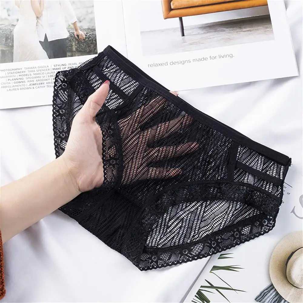 Plus Size Black Lace Hollow Out Lingerie Sexy Perspective Mid-waist Briefs Underwear Seamless Strap Breathable Panties Knicker