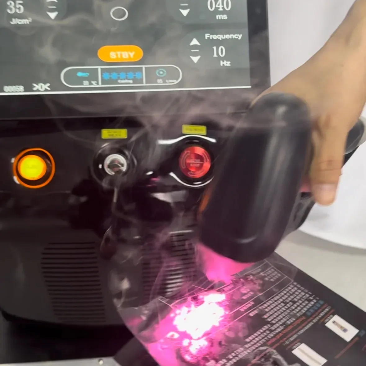 808nm CE Certified 3500W 3 Wavelength Ice Platinum Hair Removal 755 808 1064nm Diode Laser