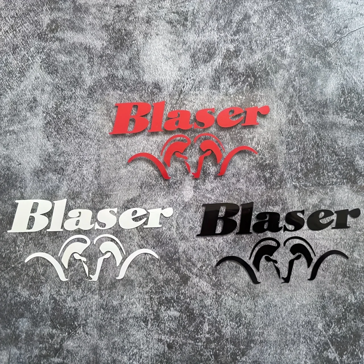 

1 шт. водонепроницаемые виниловые наклейки Blaser – белые/красные/черные наклейки с охотничьим рисунком для автомобиля, винтовки и снаряжения для активного отдыха