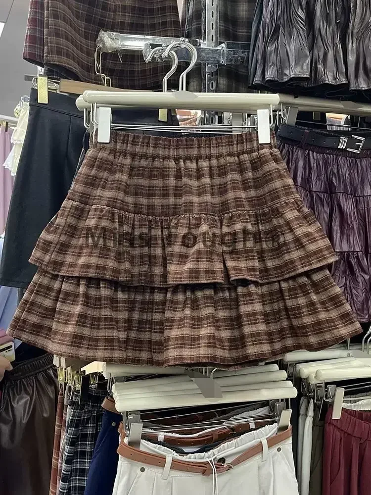 Jupe à carreaux à volants mignons pour femmes, jupes de gâteau de sous-culture punk rock, style preppy, mini jupes décontractées d'été, vêtements des années 2000, Y2k, 10/2019