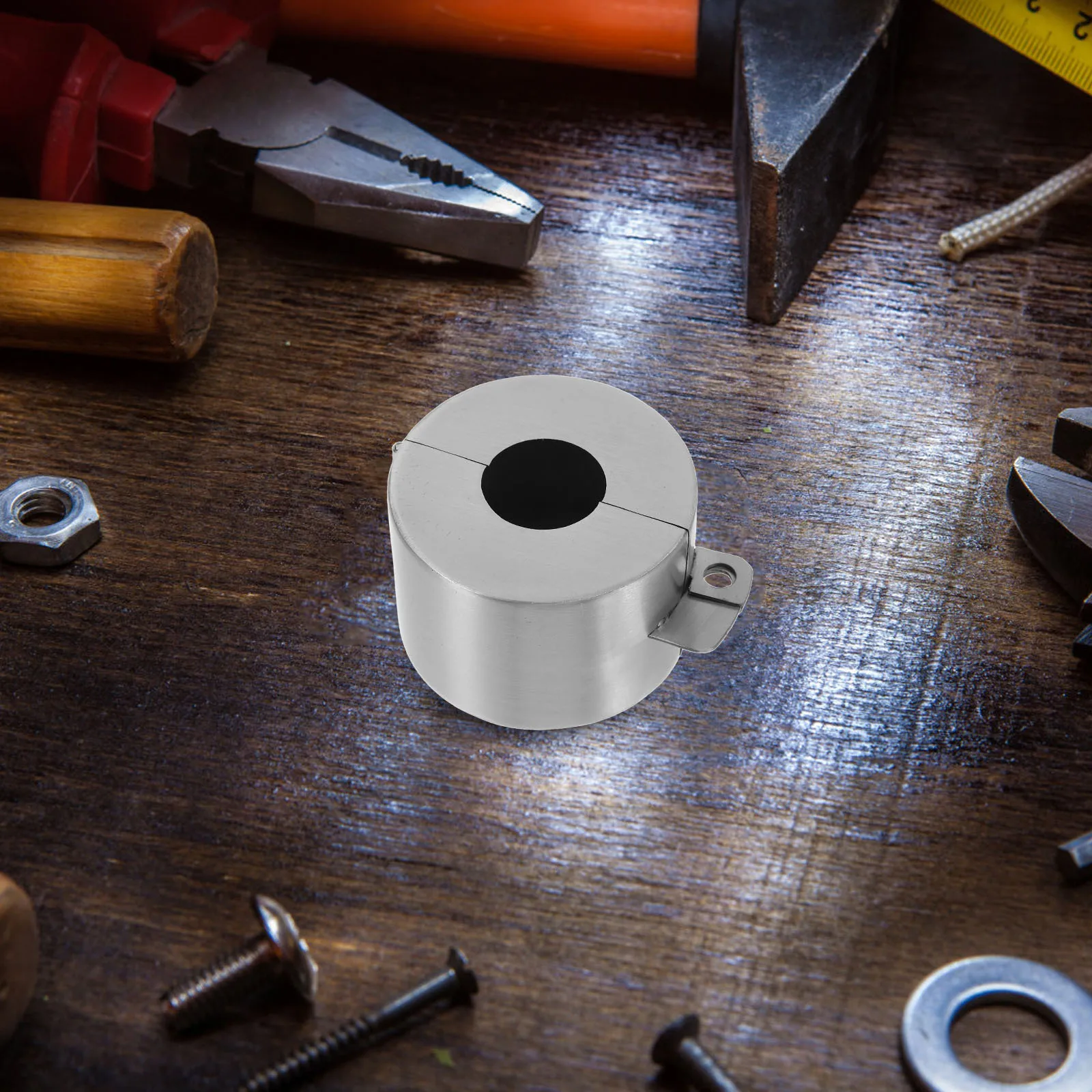 

Stainless Steel Outdoor Faucet Lock Cover Anti-Theft Freeze Resistant Water Spigot Protector for Vacant Houses Hotels Gardens