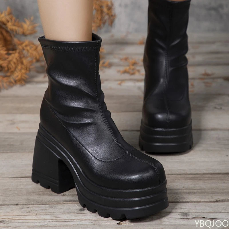 Large Size Spring and Autumn Fashion New Item Thick Soled Height Increasing Women's Short Boots High Heels Zipper Women's Boots
