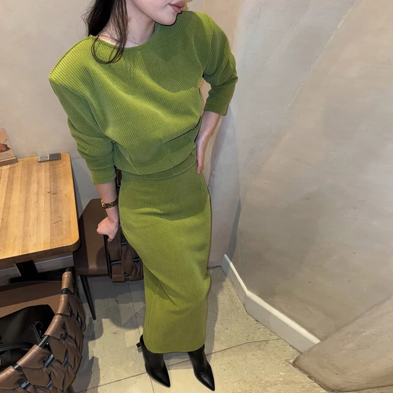 Women Ribbed Matching Set Round Neck Long Sleeve Slim Fit Top High Waist Bodycon Midi Skirt Outfit Commuter Ladies 2 Piece Set