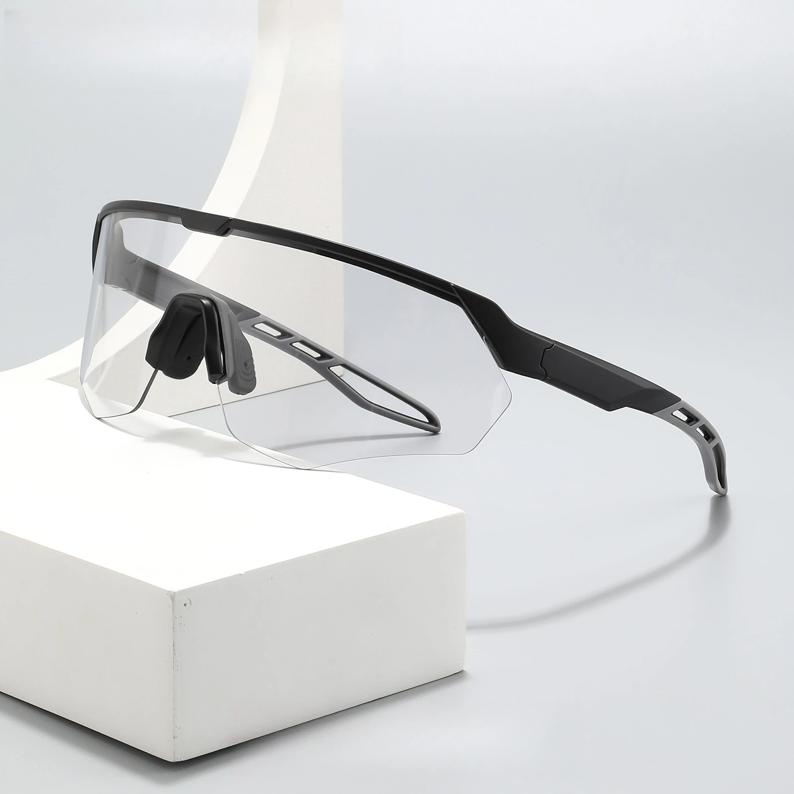 

1044-1 Photochromic Cycling Sunglasses Men Women MTB Bicycle Sports Eyewear UV400 PC Half Frame Outdoor Running Goggles Glasses