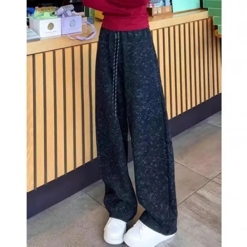 Pantaloni sportivi a banana tie-dye da donna Autunno e inverno Nuovi pantaloni scimitar a gamba larga leggermente alla moda, versatili e sottili