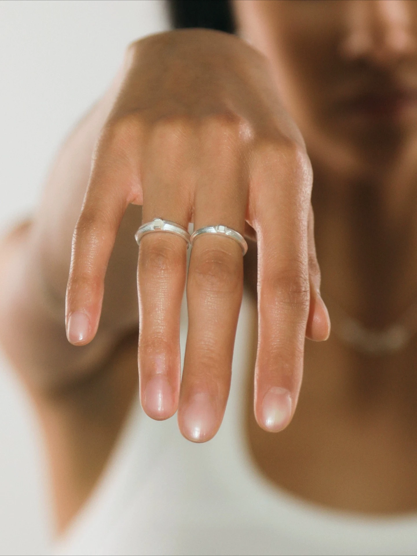 Natural Mother Of Pearl Handmade Single Ridge 925 Sterling Silver Open Ring Vintage Stackable Fine Jewelry For Men And Women