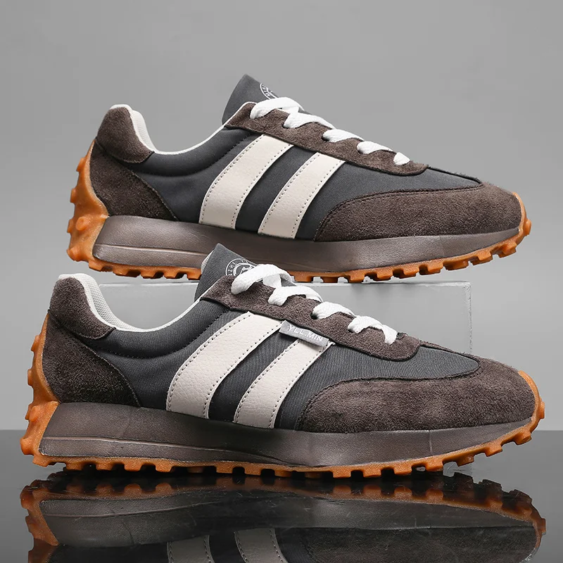 2026 New Casual Shoes Spring Autumn Breathable Comfortable Vintage Sneakers Fashion Lace Up Outdoor Non Slip Running Shoes view 5