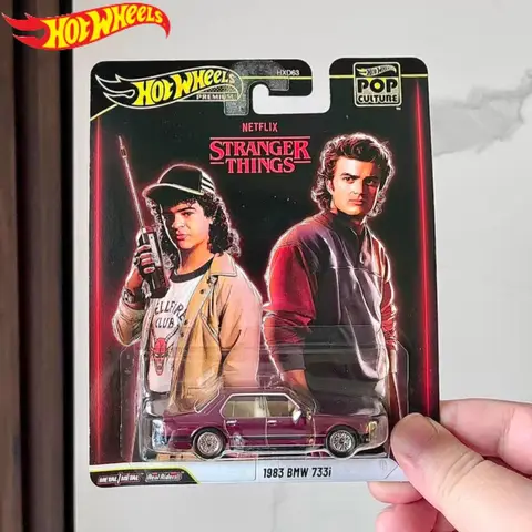 New Hot Wheels 1/64 Intrattenimento Cultura Serie Nissan Skyline Stranger Things Bmw Lincoln Lega Pressofusa Modelli di Auto Regali Giocattolo