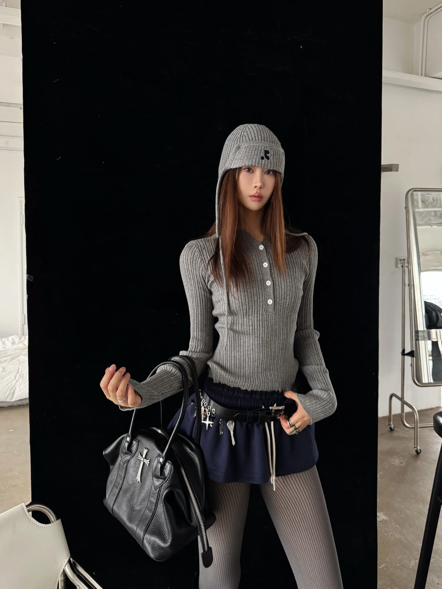 

Вязаная юбка Sermeet Color Blo для женщин, облегающая, А-силуэт, с цветочным узором, короткая, с длинным рукавом, круглым вырезом, средней длины, весенняя коллекция