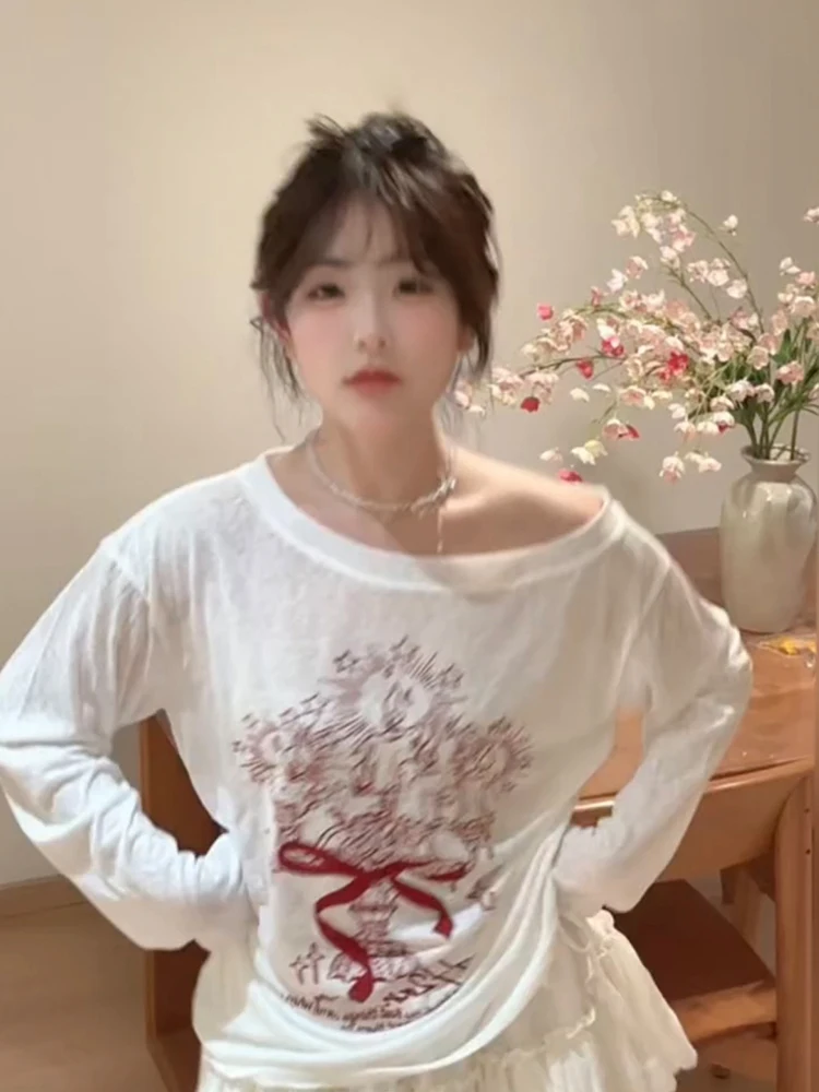 Verão 2025 fiti inclinação oulder camiseta feminina fina longa sve único bonito coreano sle chique sunade topo