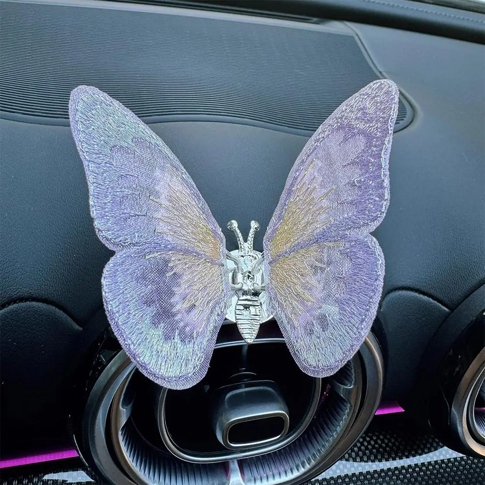 Moving Butterfly Car Dashboard Decor Auto Center Console Air Vent Decorative Ornament Car Interior Car Accessories