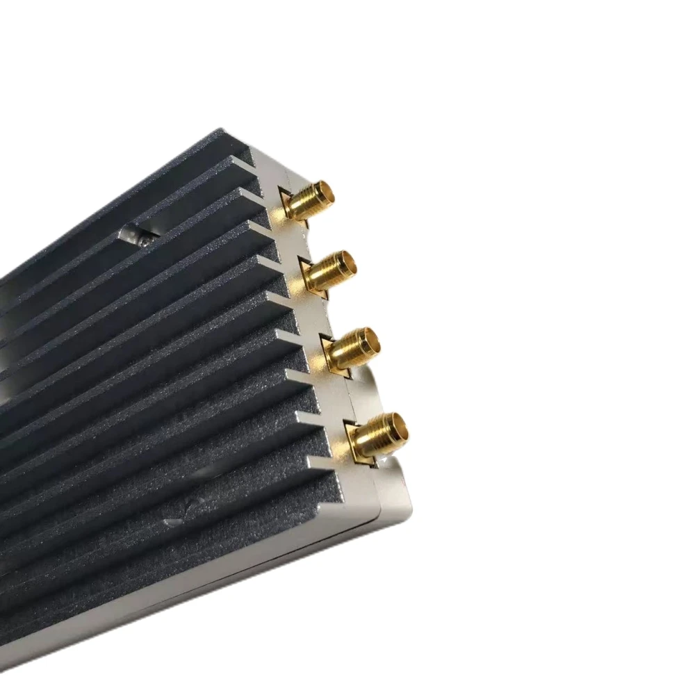Imagem -04 - Rádio Definido por Software Sdr Adi Comunicação Openwifi Zynqsdr com Caixa de Alumínio Ad9363 Zynq7020 70mhz6ghz Novo
