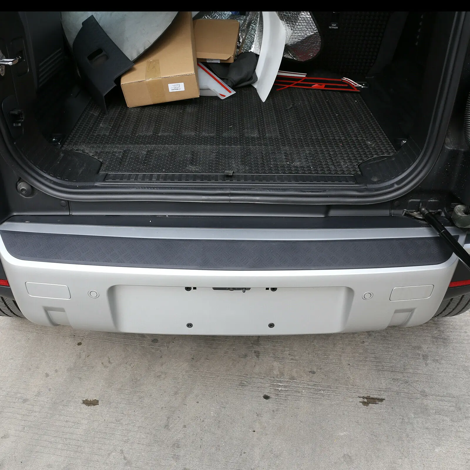 

Для Land Rover Defender 90 110 2020-2024 Стайлинг автомобиля, черный автомобильный задний бампер, накладка на порог багажника, автомобильные аксессуары