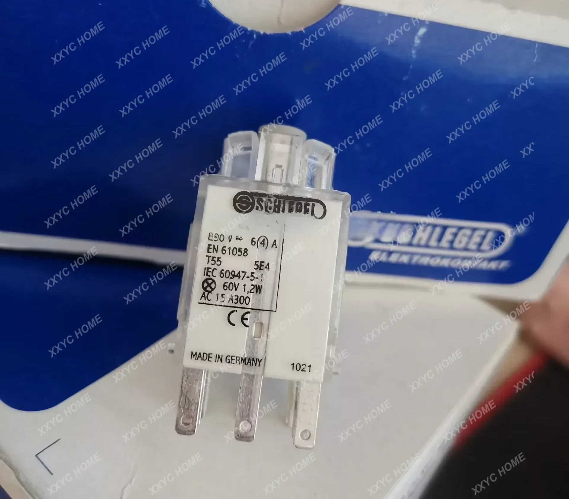 

Spot original SCHLEGEL ATL contact switch SCHLEGEL AT AZ0S0I560