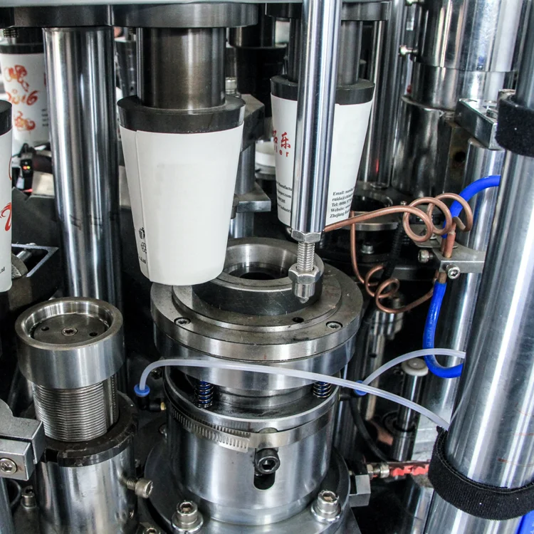 آلة شرب الأكواب الورقية آلات صنع الأكواب الورقية