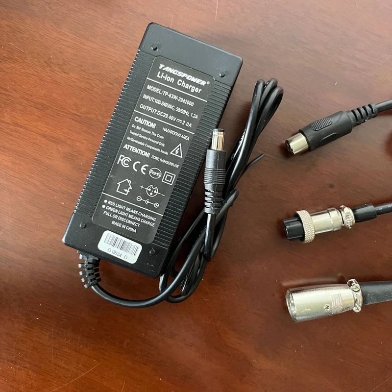 

29.4V 2A Lithium Battery Charger For 7Series 24V 25.2V Li-ion Battery Pack For Electric Bike Scooter Charger Noise Free Charging