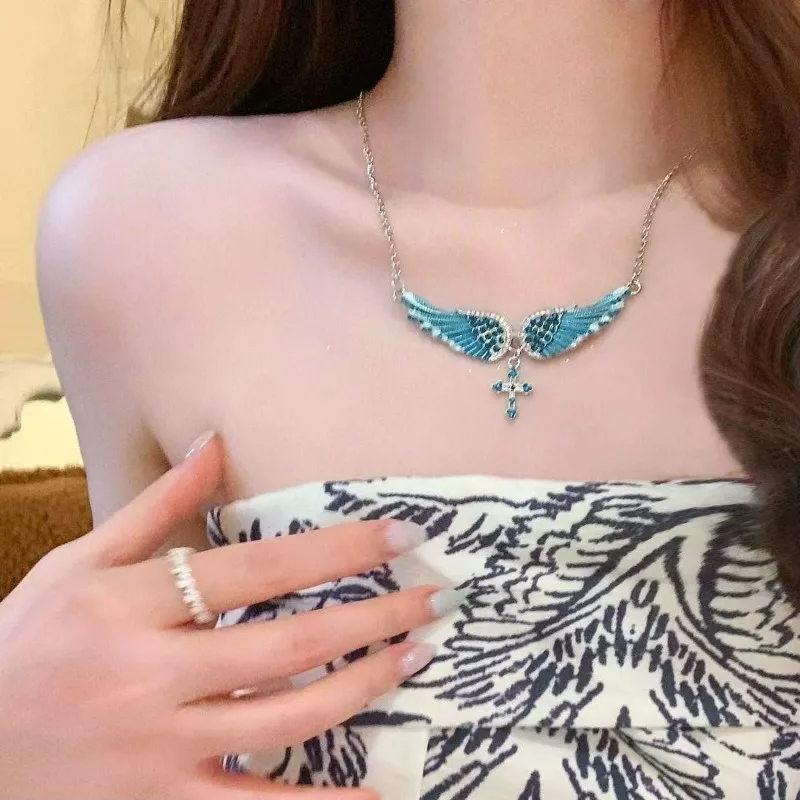 Y2K Angel Wings Cross Pendants Necklaces Shell Hard Vintage Charm Crystal Jewelry for Women Bridal Wedding Accessories Gifts