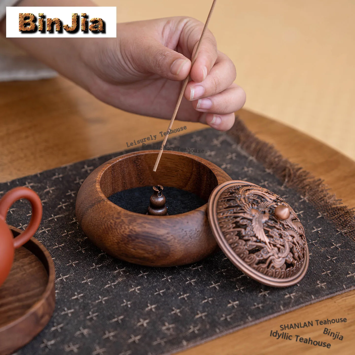 Walnut Wood Incense Holder Incense Smoke Waterfall Incense Burners Consecrate Smell Distributor Censer Home Accessories Craft
