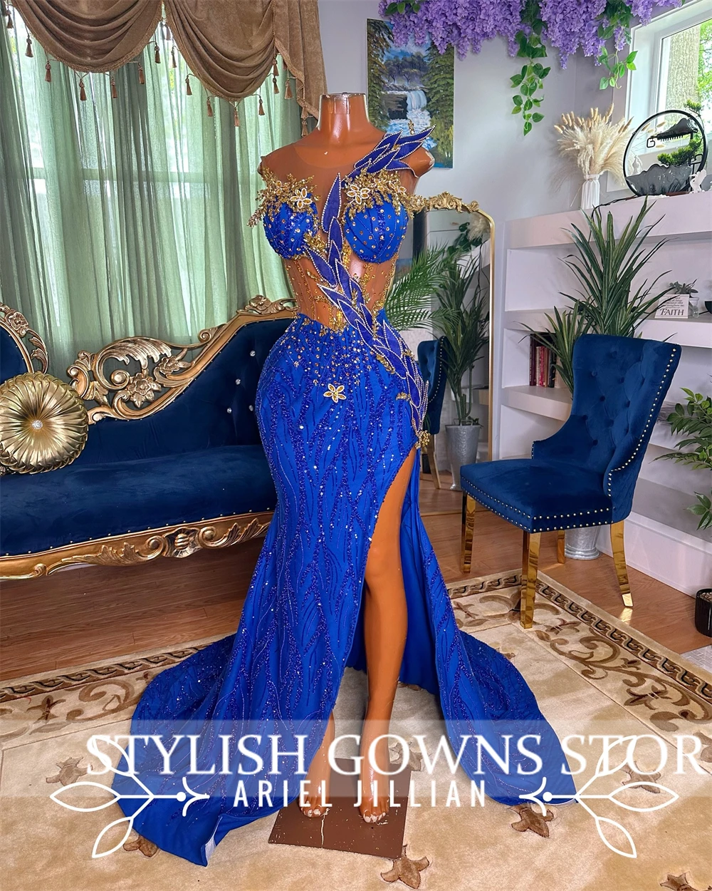 

Customized Sparkly Royal Blue Prom Luxury Dress Black Girls Beaded Diamond Birthday Party Gala Gown Sequined Wedding Dresses
