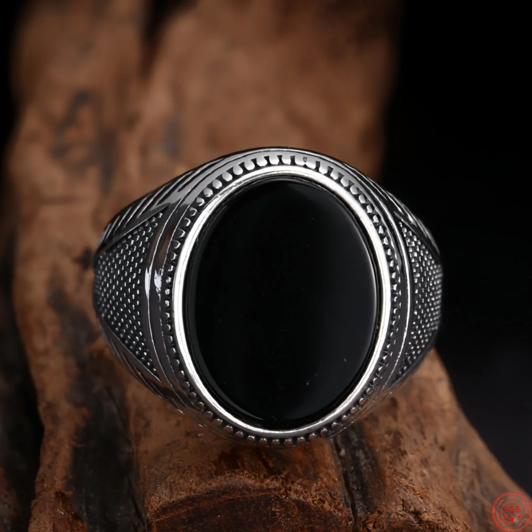 New S925 Sterling Silver Charms Rings for Men Antique Rivet Pattern Oval Black Agate Ring Fashion Fine Choice Jewelry