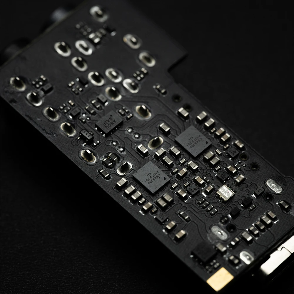 Moondrop Dawnpro2 Dawn pro2 Portable Decoder AMPs Dual Flagship CS43198 DAC Chip Hardware Decoding DSD256 & 32Bit /384kHZ view 3