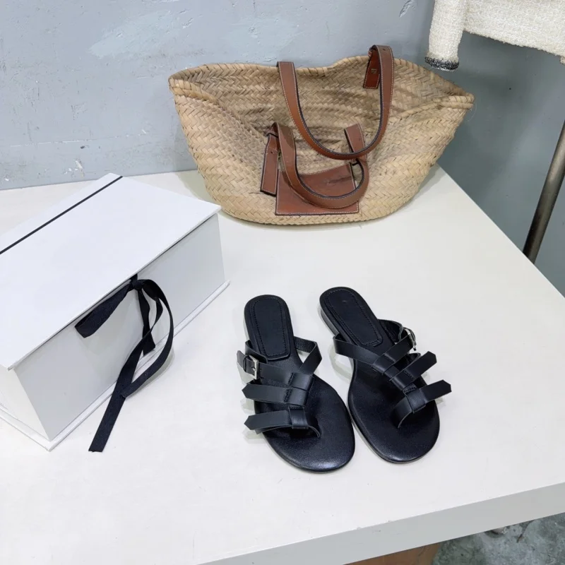 2026 New Summer Women Nude Flat Slide Sandals Three Strap Open Toe Non Slip Soft Sole Casual Beach Outdoor Ladies Mule Slippers