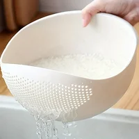 1 Piece of Rice Drainage Basket Rice Filter Fruit and Vegetable Drainage Sieve Kitchen Supplies Small Tools Multi-purpose 3